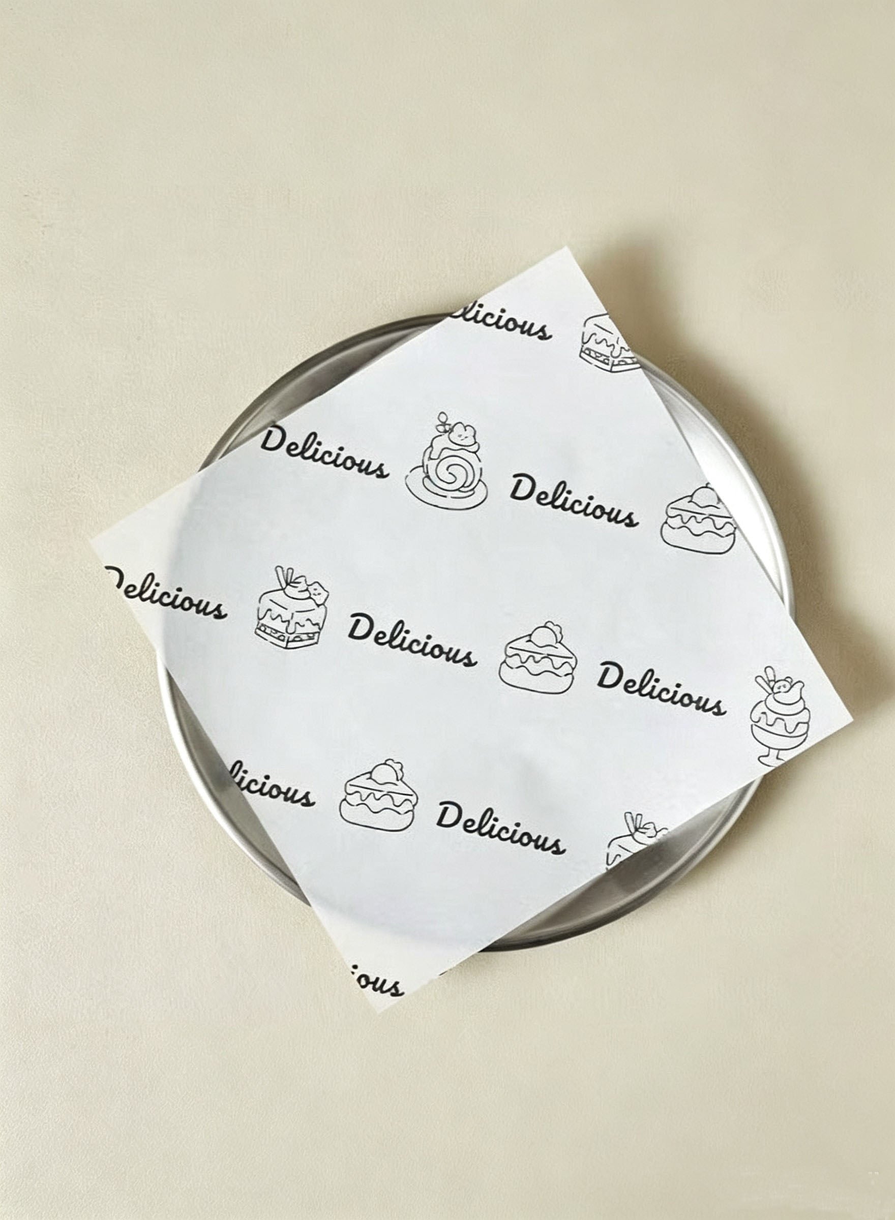 Wax paper sheet on round plate